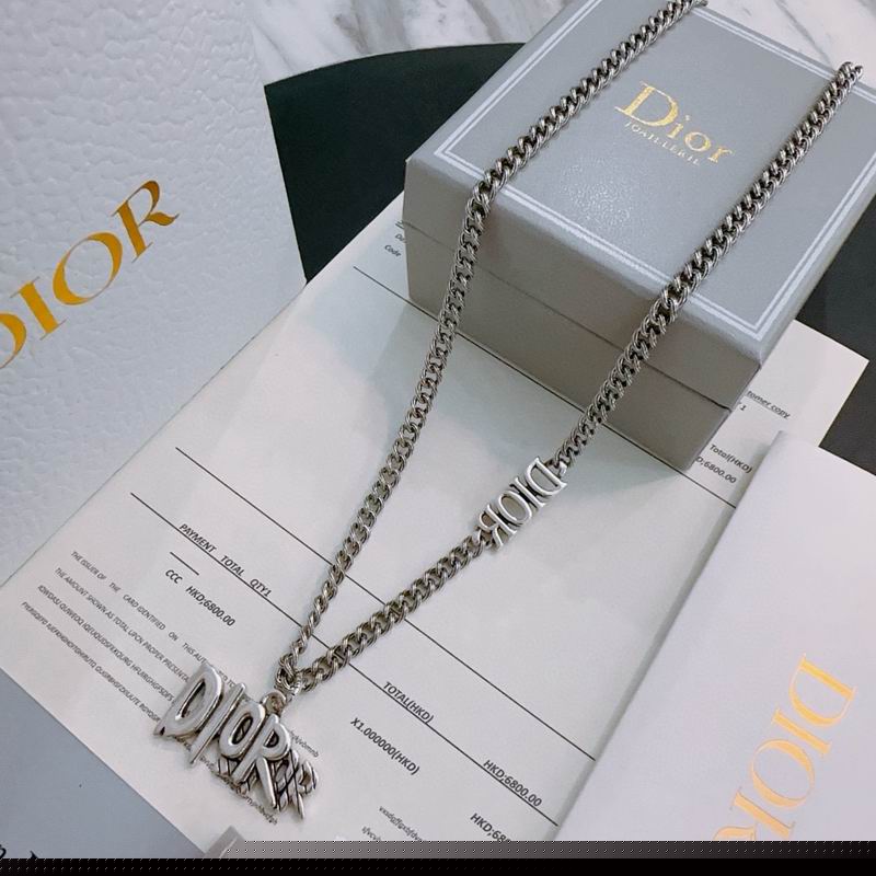 Dior Necklace 08yxs06